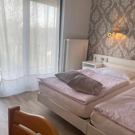 ホテル De La Station Scheidgen