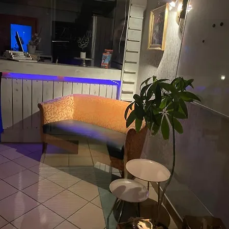 ホテル De La Station