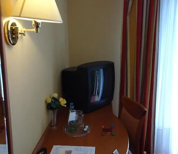 Hotel De La Station 4*